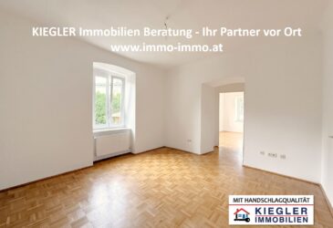 TRAUMHAFTE 64 M² GARTENWOHNUNG: 3 Zimmer, Küche, Bad, WC, Keller, 90 m² Eigengarten in Pressbaumer Zentrumslage.